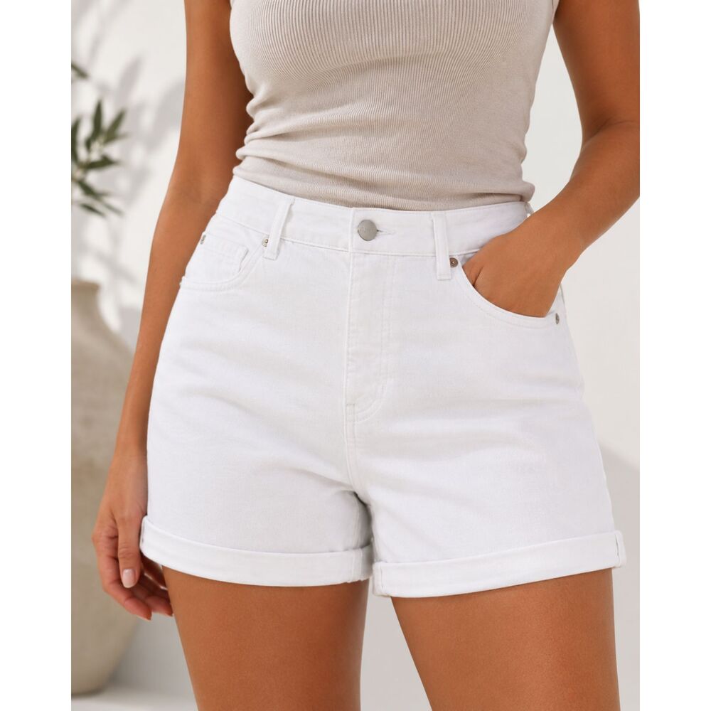 d.jeans White High Waist Denim Shorts NWT Women's Size 16 Stretch Summer
